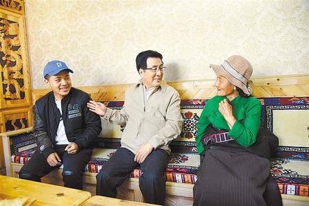 林鐸在甘南州調(diào)研指導(dǎo)工作時強調(diào) 鞏固提升脫貧成果 用心守護綠水青山 讓藏區(qū)群眾過上更加幸福美好的生活