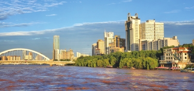 護(hù)好黃河水 保衛(wèi)蘭州藍(lán) 再造金城綠——蘭州市加強(qiáng)黃河流域生態(tài)保護(hù)、推進(jìn)高質(zhì)量發(fā)展綜述