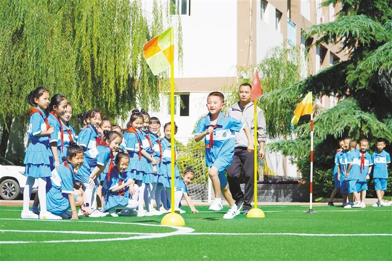 我們開學(xué)了！