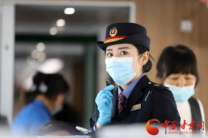 農(nóng)歷小年火車票今起開搶！這些信息你要知道