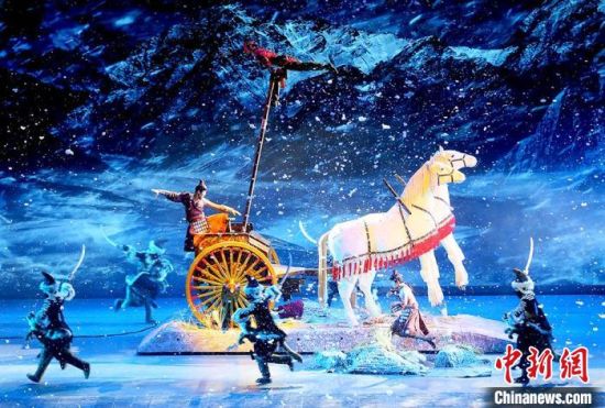 圖為《天下雄關(guān)》演出劇照?！「哒?攝