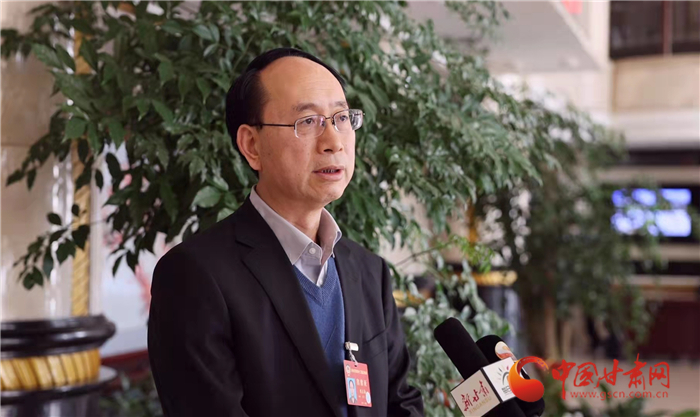 【聚焦2022甘肅兩會·代表委員說】省政協(xié)委員楊立勛：甘肅乳業(yè)發(fā)展要有“領(lǐng)頭?！?實現(xiàn)整體提質(zhì)增效