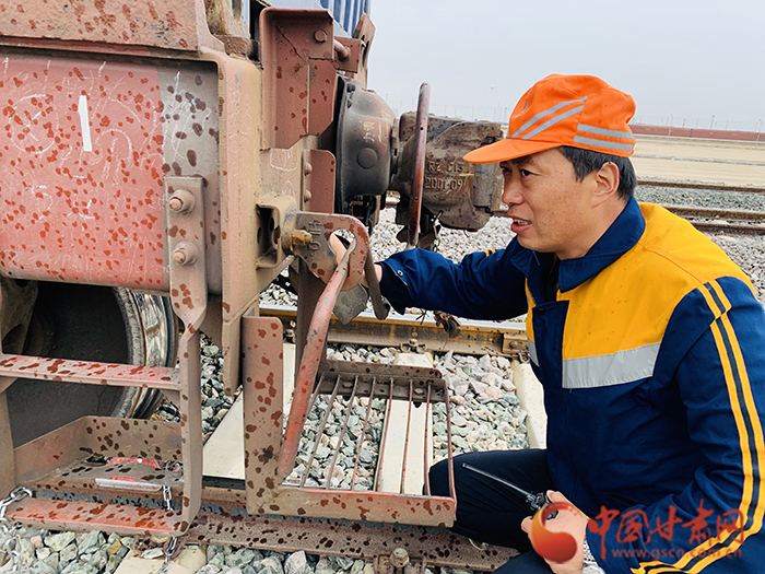 中鐵蘭州局恢復(fù)開(kāi)行部分動(dòng)車組列車