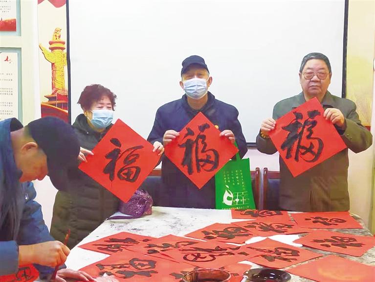 蘭州：“幸福敲門(mén) 新春送福”活動(dòng)情暖萬(wàn)家