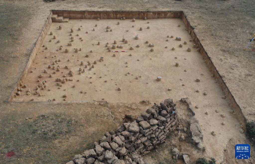 四川稻城縣皮洛舊石器時代遺址探方發(fā)掘情況（資料圖）。