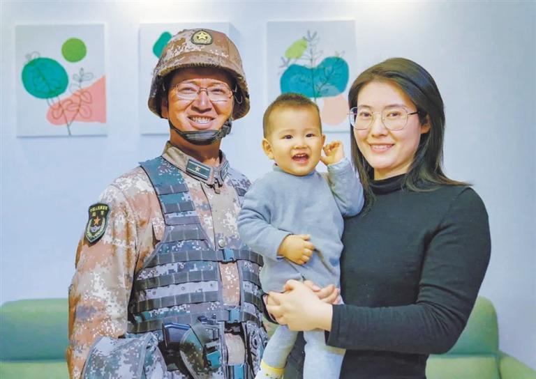 蘭州市退役軍人事務局舉行清明代祭掃儀式 陳紅軍烈士父親給兒子寫來寄語 “你是祖國的好兒女，也是我們的驕傲”